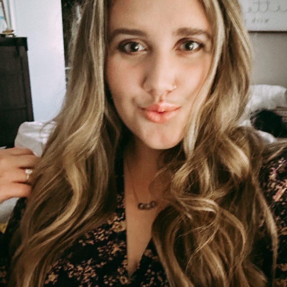 Meet your Posher, Vanessa